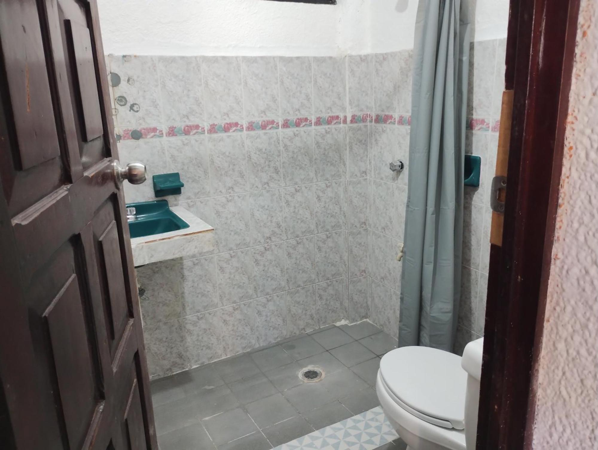 Casa De Huespedes Los Santos Cancún Exterior foto
